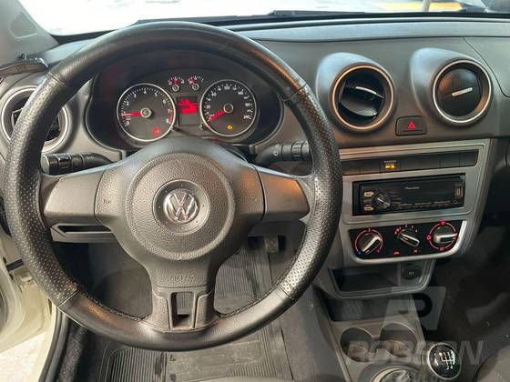 VOLKSWAGEN SAVEIRO 1.6 MI TRENDLINE CD 8V FLEX 2P MANUAL